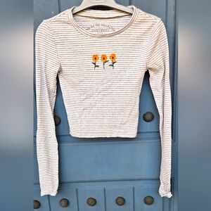 Aero Women's Shrunken Long Sleeve Tee XS